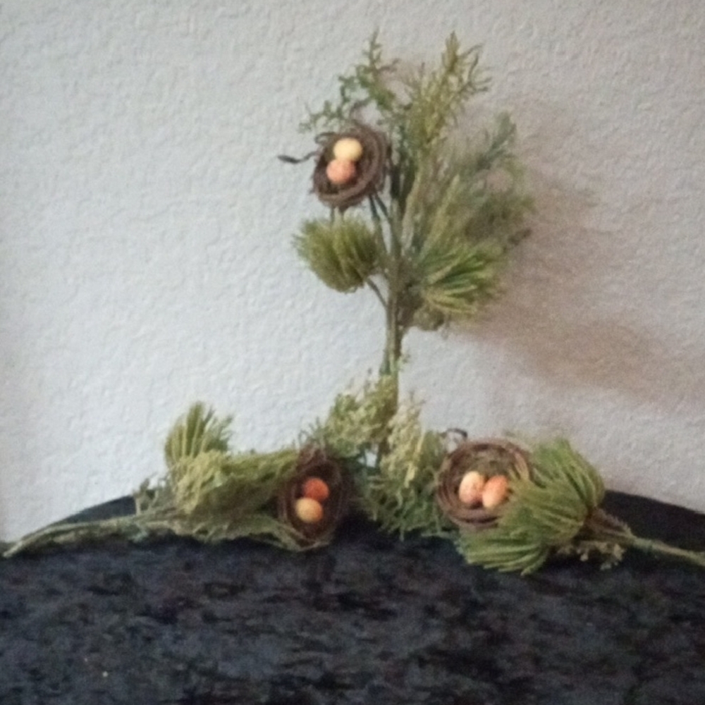 (Lots of 3 ) 13"Artificial Greenery with Birds Nest and Eggs - Picture 2 of 7
